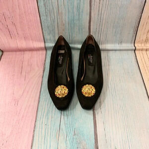 Cute little vintage black flats
